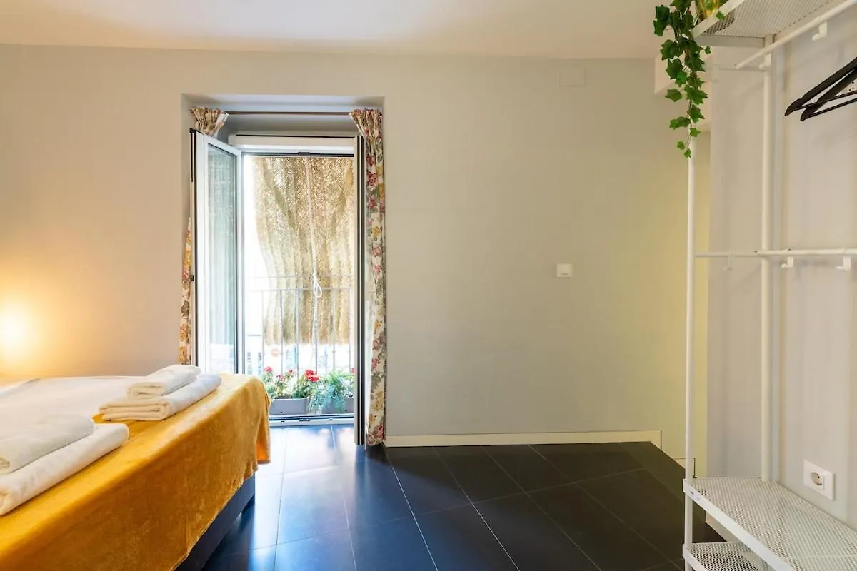 C2 Apartment With Terrace In The Arenal, Cathedral Seville Spain