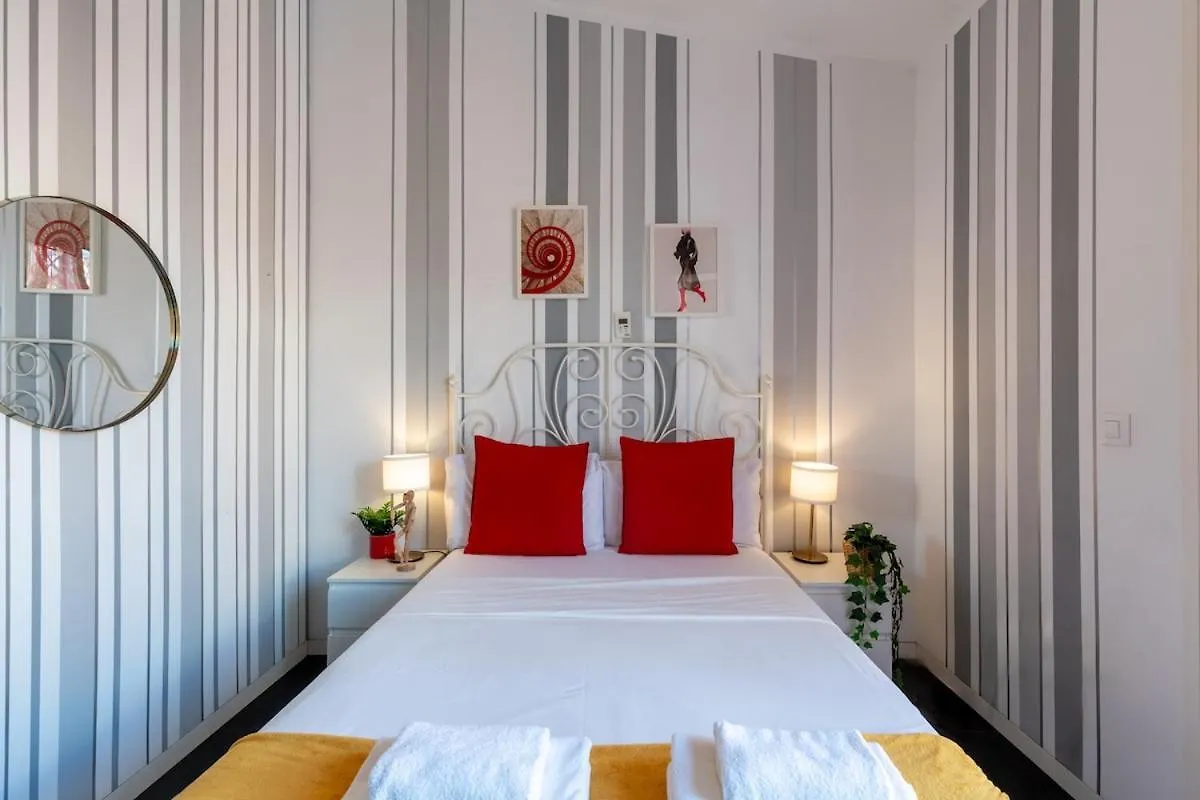 C2 Apartment With Terrace In The Arenal, Cathedral Seville Spain